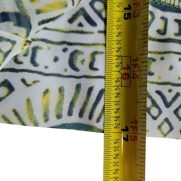 Body Central Sheer Green Graphic Print Tie Open Front Top Size M - Picture 10 of 10